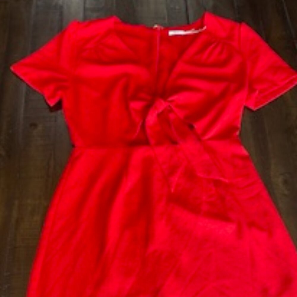 Short sleeved cocktail dress